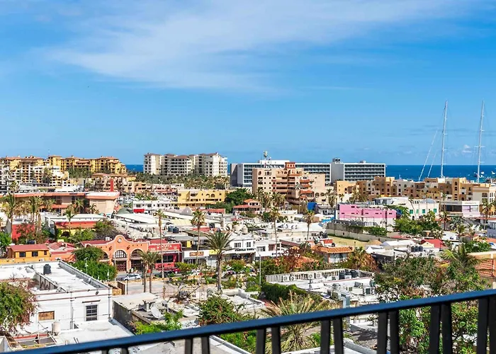 605 Tower Downtown Cabo Apartment *