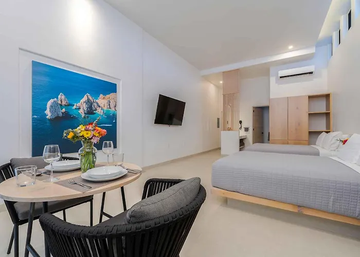 605 Tower Downtown Cabo Apartment *