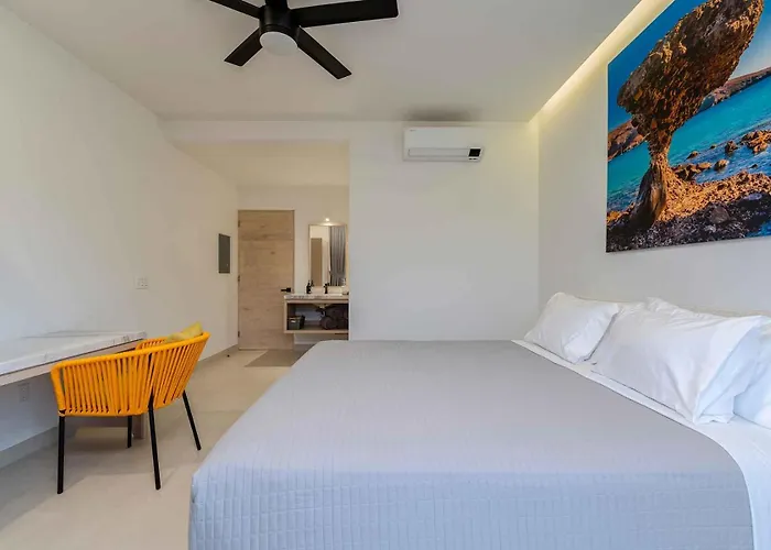 Apartment 605 Tower Downtown Cabo